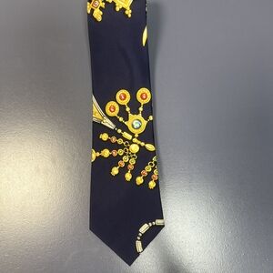 Hermes Black and Gold Patterned Tie